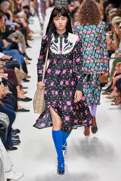 Look 40